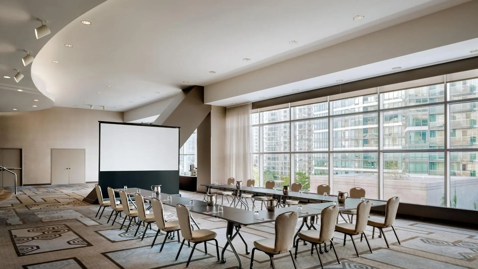 Toronto Marriott City Centre Hotel